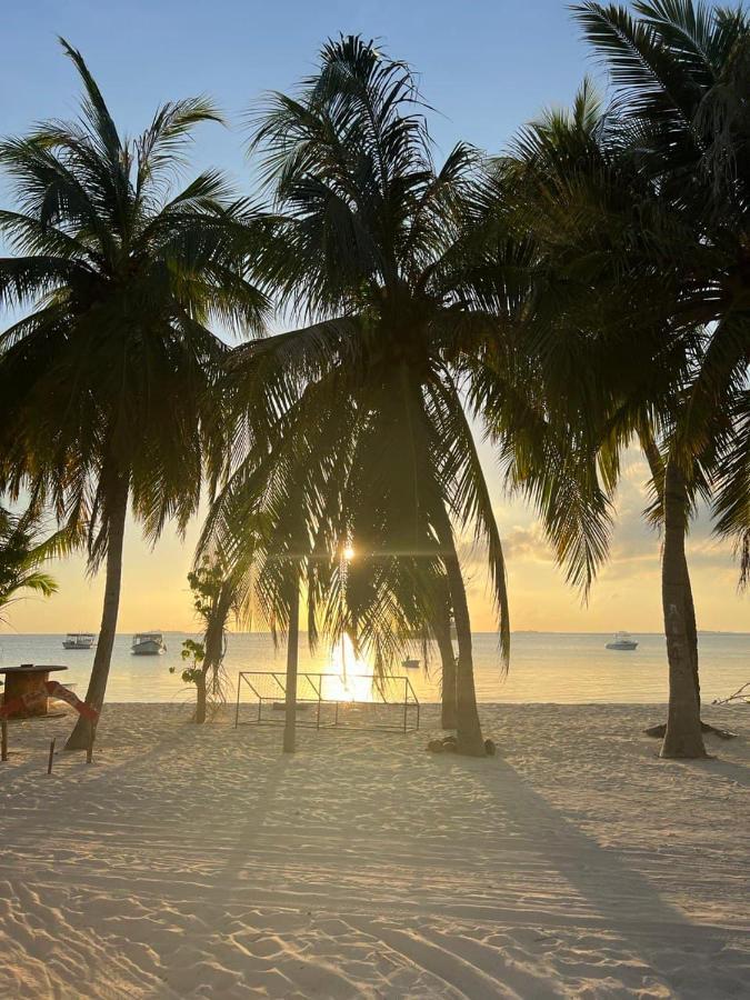 Raalhu Dhangethi Bed & Breakfast Екстериор снимка