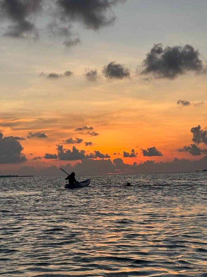 Raalhu Dhangethi Bed & Breakfast Екстериор снимка